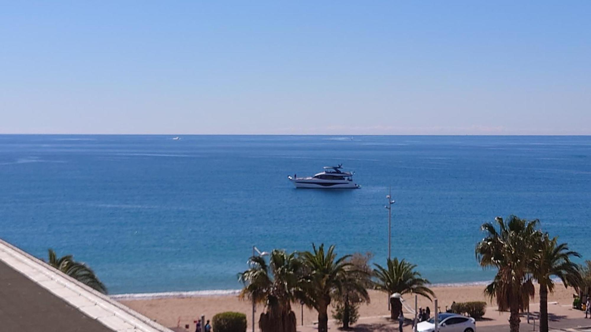 Appartement Vue Mer 80M2 Frejus Exterior photo