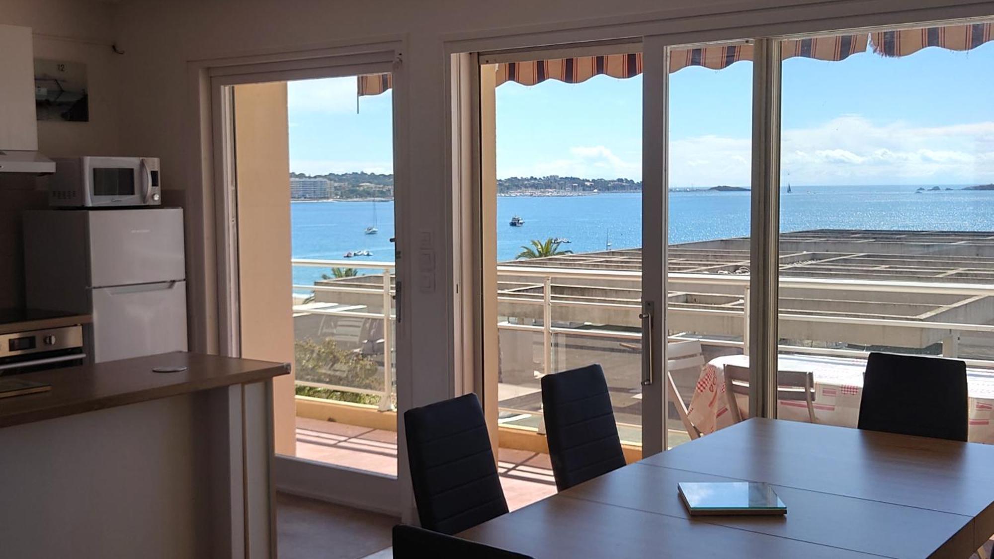 Appartement Vue Mer 80M2 Frejus Exterior photo
